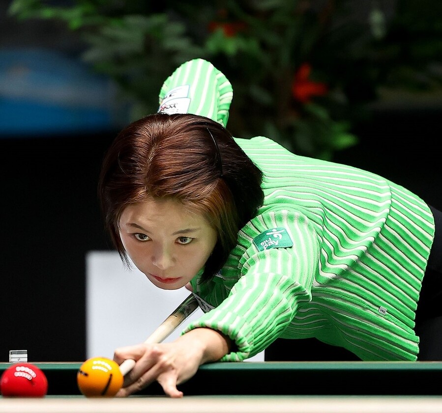 ▲ '당구 여제' 김가영이 월드챔피언십 첫 경기에서 승리를 거뒀다.ⓒPBA 제공