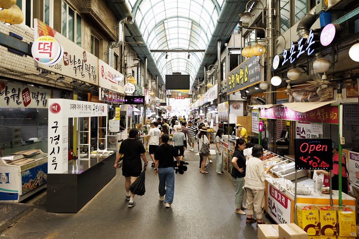 ▲ 단양구경시장 전경.