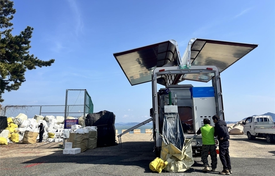 ▲ 폐스티로폼 감용기ⓒ장흥군 제공