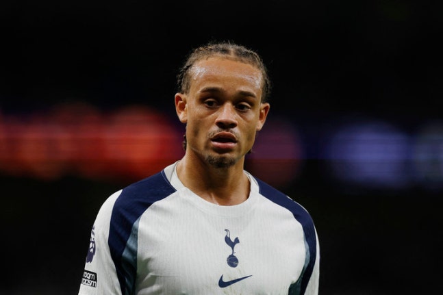 ▲ 2부리그 강등 위기에 몰린 토트넘에서 '손흥민 후계자' 시몬스는 최고 주급을 받고 있다.ⓒ연합뉴스 제공