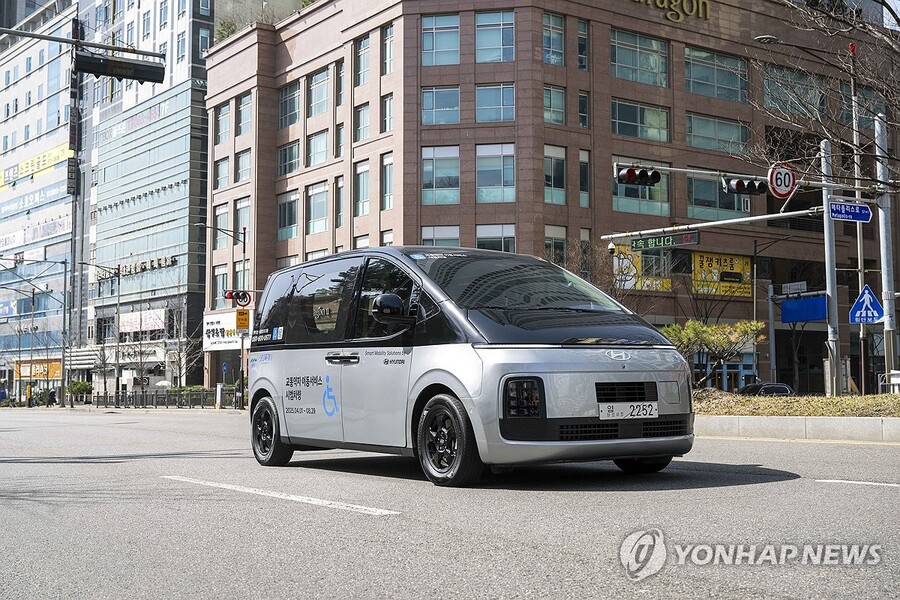 ▲ 도심을 달리는 현대차 셔클 ⓒ연합뉴스