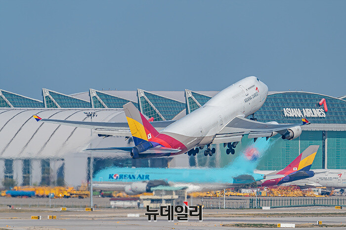 ▲ 통합 후 양사 기체의 도장작업에도 상당한 시간이 소요될 전망이다. ⓒ뉴데일리DB