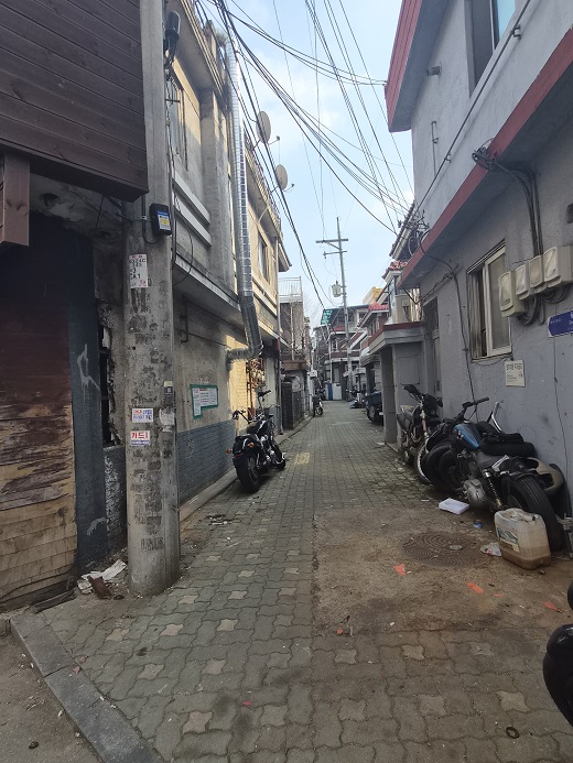 ▲ 성수4지구 일대 골목길 모습.ⓒ사진=신유진 기자