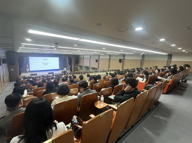 ▲ 2026학년도 중등 학생평가 및 학교생활기록부 기재를 위한 역량강화 연수 모습. ⓒ강원특별자치도교육청