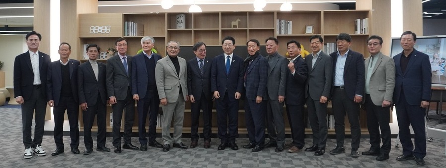 김영록 전남광주시장 예비후보, “농업은 생명산업이자 기반산업, 더 두텁게 지원” 공약