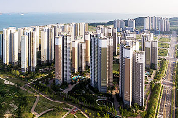 ▲ 인천 영종도에 대단위 아파트가 들어서 있는 영종하늘도시 전경 ⓒ인천경제자유구역청 제공