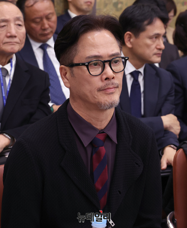 ▲ 뮤지컬 배우 남경주가 지난해 10월 29일 국회에서 열린 문화체육관광위원회의 문화체육관광부·국가유산청 등에 대한 종합감사에 참고인으로 출석해 앉아 있다. ⓒ이종현 기자