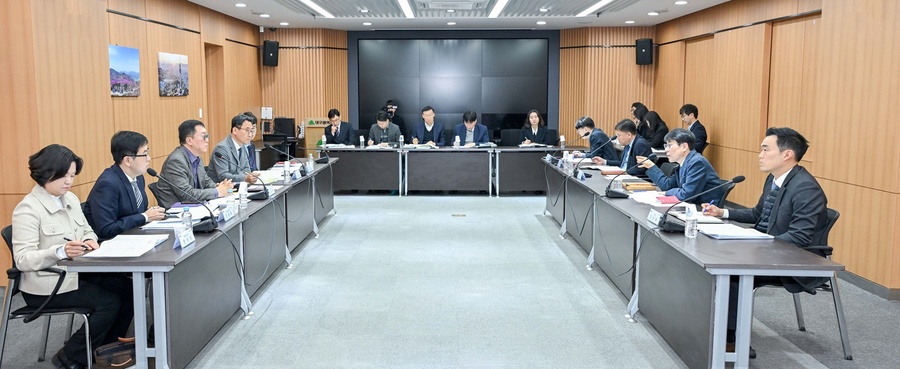 ▲ 대구경북 민군통합공항 건설사업에 대한 조속한 정부 재정지원 방안과 사업 활성화 대책을 집중 논의했다.ⓒ대구시