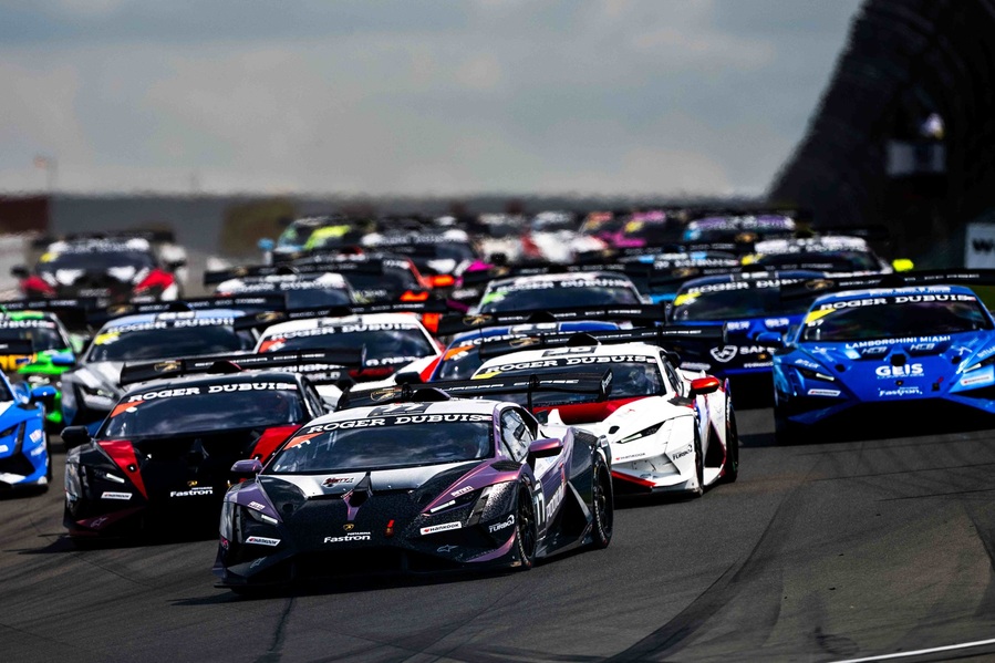 ▲ 람보르기니 슈퍼 트로페오 2025 시즌 북미 시리즈 경기 장면.ⓒ한국타이어