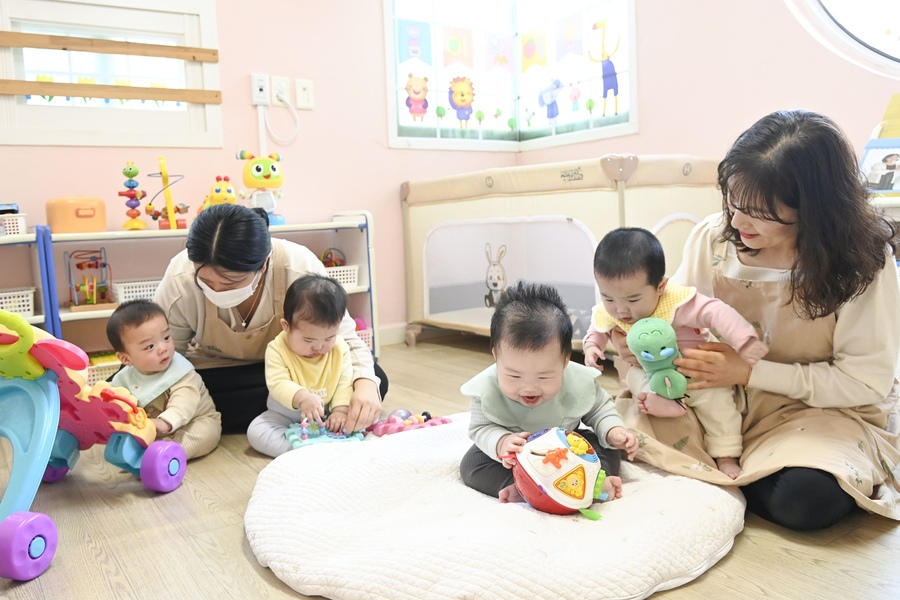 ▲ 대구 달성군(군수 최재훈)은 1104억 원의 보육 예산을 투입해 ‘아이 키우기 좋은 도시’ 입지 강화에 나섰다(화원읍 소재 백설어린이집).ⓒ달성군