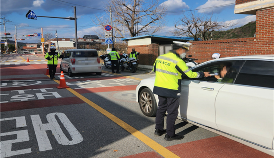 ▲ 광주경찰, 2025년 어린이보호구역 내 주간 일제 음주단속 실시ⓒ광주광역시경찰청 제공