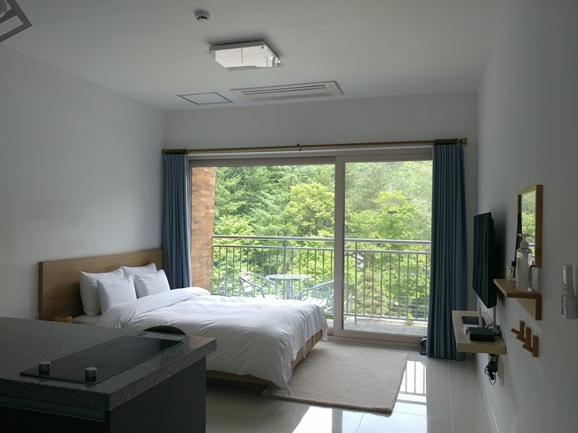 ▲ 화천군이 지역 농어촌 민박 시설환경 개선사업을 추진한다. ⓒ화천군