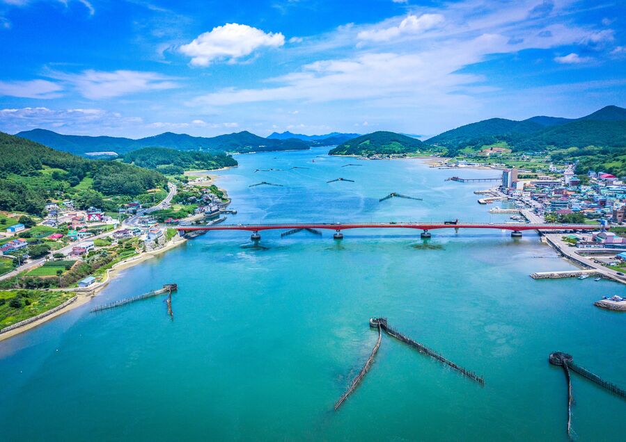 ▲ 남해군 지족해협 죽방렴ⓒ남해군
