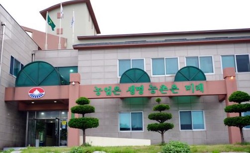 ▲ 울릉군은 축산물의 위생 수준을 높이고 소비자 신뢰를 확보하기 위해 ‘2026년 축산물유통안전성제고사업’을 전격 시행한다.ⓒ울릉군 농업기술센터