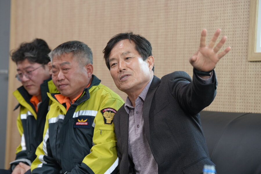 ▲ 최유철 전 의성군의회 의장은 “군의회 의장으로서 정책을 조정하고, 법무사 및 의성지원 조정위원으로 활동하며 수많은 현장 갈등을 해결해 왔다”며 “군민의 언어로 소통하며 갈등을 방치하지 않는 조정 행정을 펼치겠다”고 자신감을 보였다.ⓒ최유철 전 의장측