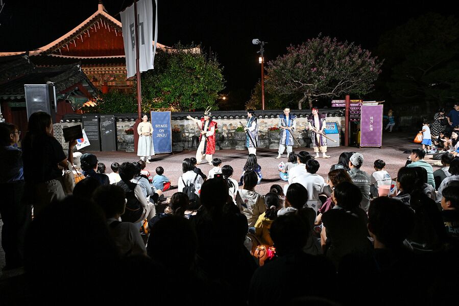 “봄이 즐거운 도시, 진주로 놀러 오세요”