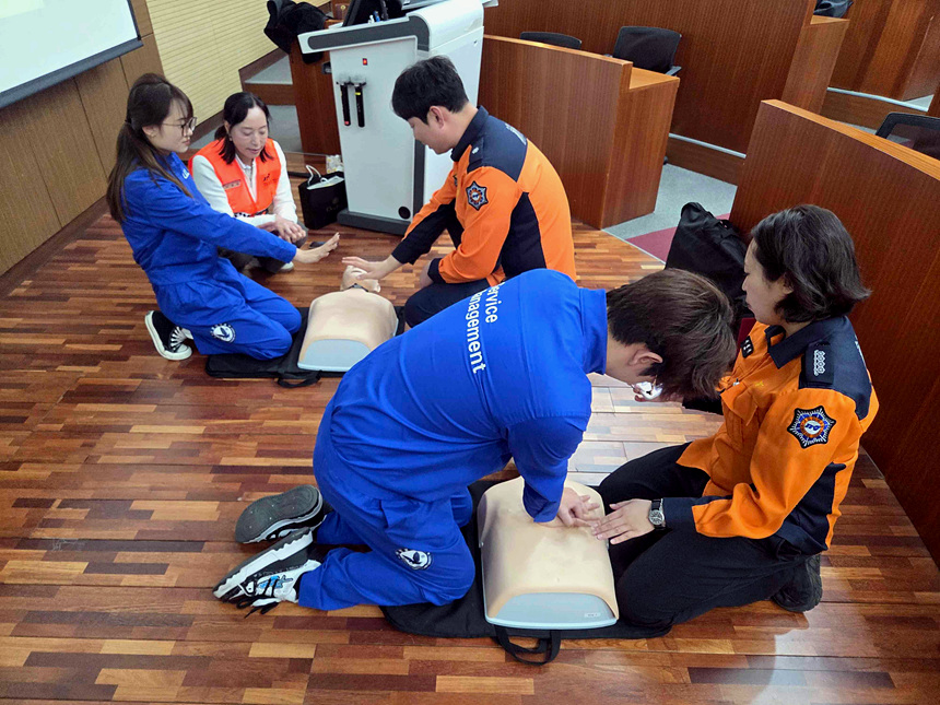 고양소방서, 항공대 유학생 심폐소생술 교육