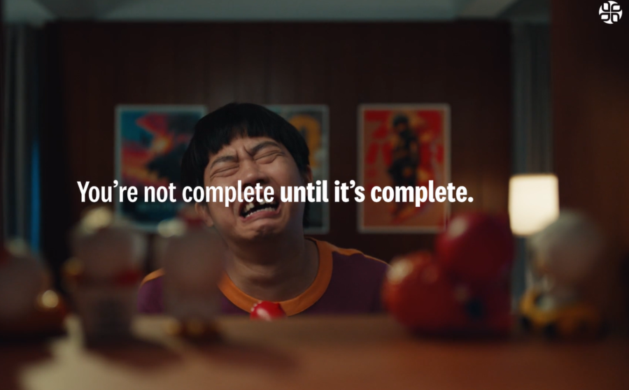 ▲ '치키(Chicky)' 캠페인 영상 갈무리. 그랩마트(GrabMart)는 오프라인 식료품점과 동일한 가격, 품질, 프로모션을 제공하고 있다고 강조한다. ⓒ스파이크스 아시아