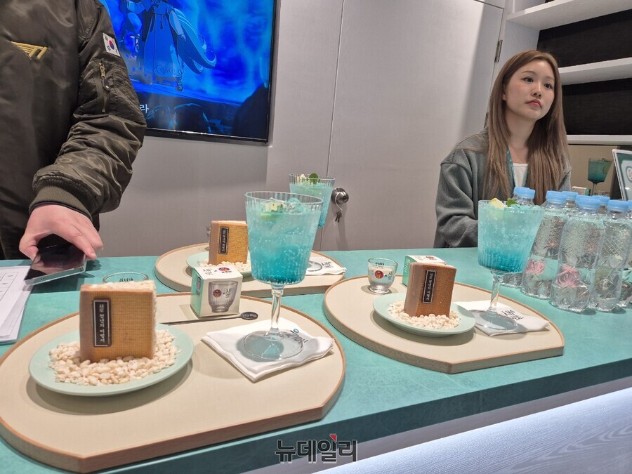 ▲ 참가자들은 새로를 활용한 카테일을 맛볼 수 있다.ⓒ조현우 기자