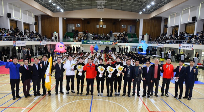▲ 속초시가 22일 청초생활체육관에서 속초시청 직장운동경기부 태권도팀 창단식을 열었다. ⓒ속초시