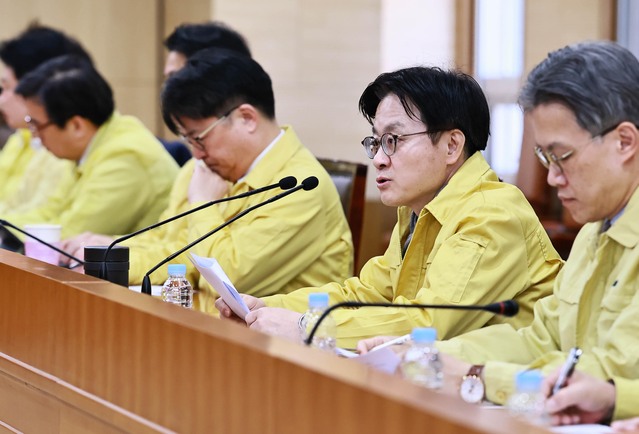 ▲ 김정관 산업통상부 장관이 19일 오후 세종시 정부세종청사에서 '산업통상부 확대간부회의'를 주재하고 있다. (사진=산업통상부 제공) ⓒ뉴시스