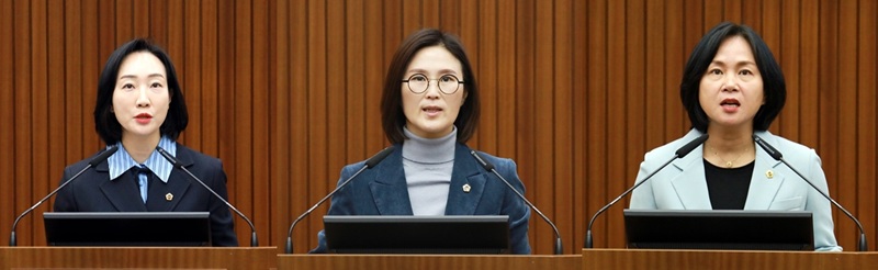 ▲ 세종시의회 김효숙·김현미·박란희 의원이 23일 제104회 정례회 본회의에서 5분 자유발언을 하고 있다.(죄측부터)ⓒ세종시의회