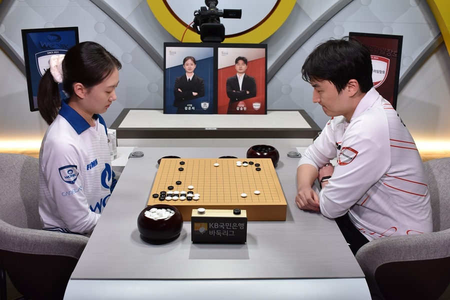 ▲ 원익이 영림프라임창호의 끈질긴 추격을 뿌리치고 2023-2024 시즌 이후 2년 만에 챔피언결정전 무대에 복귀했다.ⓒ한국기원 제공