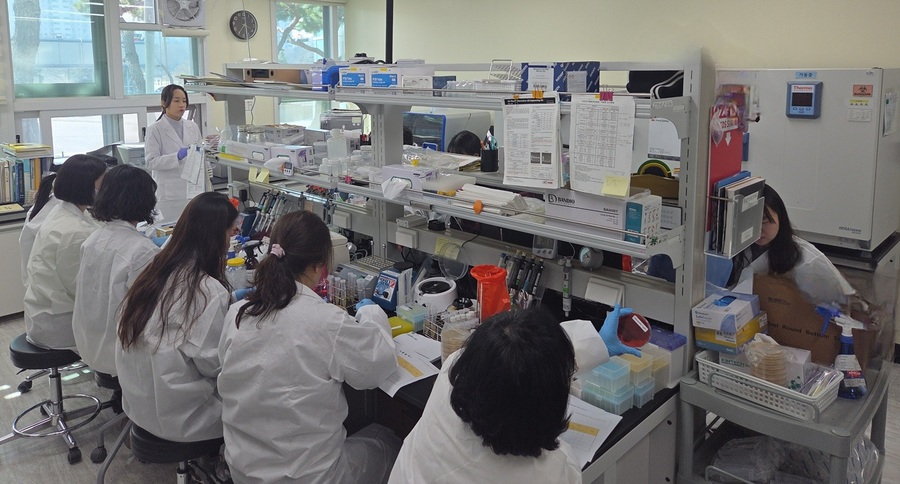 ▲ 연구원은 지난 23·24일 양일간 보건소, 국군의학연구소, 의료기관 실무자를 대상으로 전문교육을 실시했다.ⓒ대전시