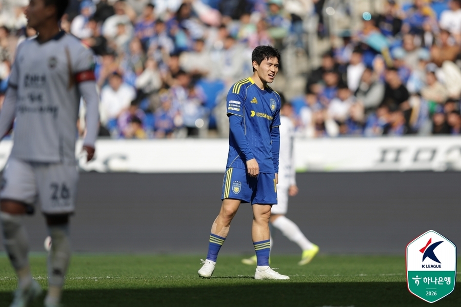 ▲ 지난 시즌 K리그1 MVP 이동경이 A대표팀에 발탁되지 못했다.ⓒ한국프로축구연맹 제공
