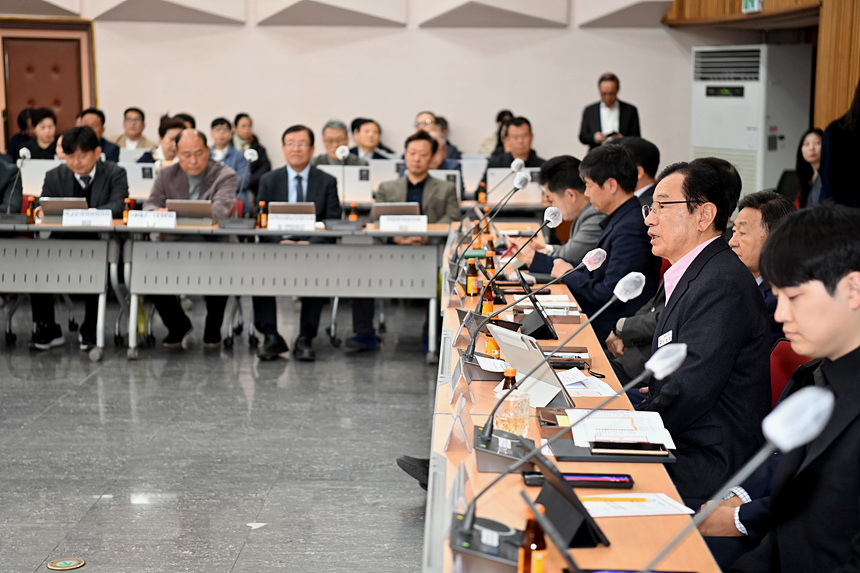 ▲ 하남시는 24일‘달라진 하남, 달라질 하남’을 주제로‘제15회 시민참여 주간회의’를 개최했다 ⓒ하남시 제공