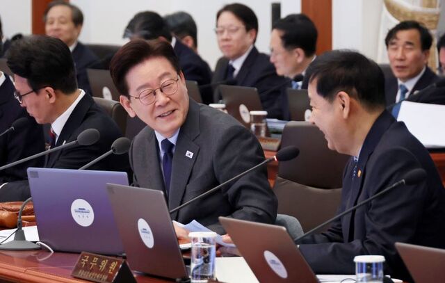 ▲ 이재명 대통령이 24일 청와대에서 열린 국무회의에서 발언하고 있다. ⓒ뉴시스