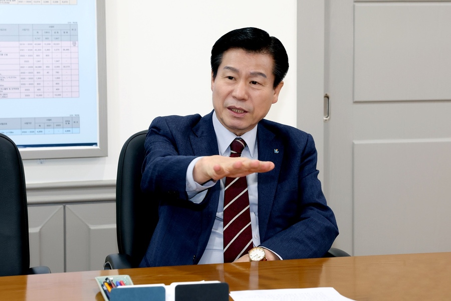 ▲ 류규하 대구 중구청장이 현직 프리미엄과 검증된 행정력을 바탕으로 중구의 중단 없는 발전을 이끌겠다며 3선 고지를 향한 본격적인 행보에 돌입했다.ⓒ류규하 예비후보측