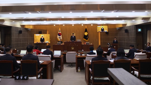 ▲ 단양군의회가 24일 9대 마지막 회기를 시작했다.ⓒ단양군의회 제공