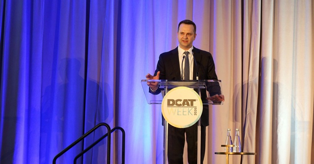 ▲ 케빈 샤프 삼성바이오로직스 영업센터 세일즈앤드오퍼레이션담당(부사장)이 회원사 발표 포럼에서 발표하고 있다. 260323 ⓒ삼성바이오로직스