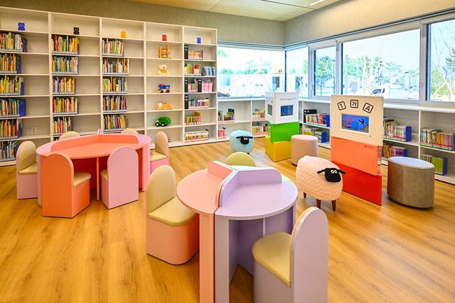 ▲ 속초어린이영어도서관 내부 모습. ⓒ속초시