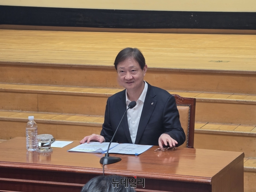 ▲ 이찬진 금융감독원장이 26일 서울 영등포구 금융감독원에서 출입기자단 3월 간담회를 통해 발언하고 있다.ⓒ박정은 기자