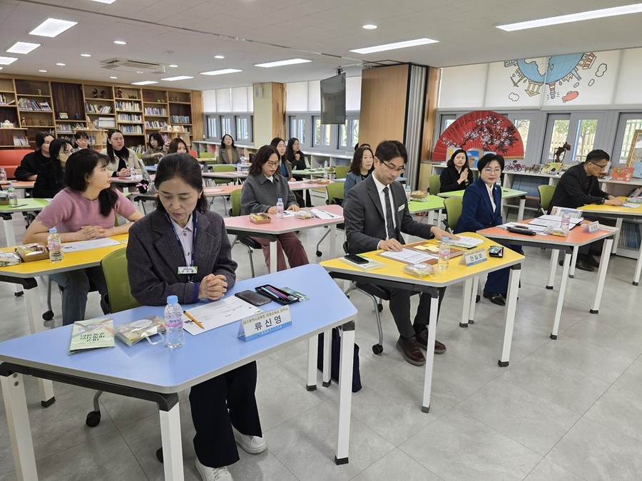 ▲ 대구시교육청(교육감 강은희)은 27일 오전 9시 대구세계시민교육센터에서 이중언어강사 21명을 대상으로 ‘2026 이중언어강사 역량 강화 연수’를 진행했다.ⓒ대구시교육청