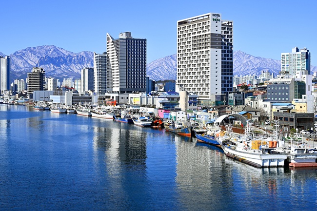 ▲ 속초 관내 항구 전경. ⓒ속초시