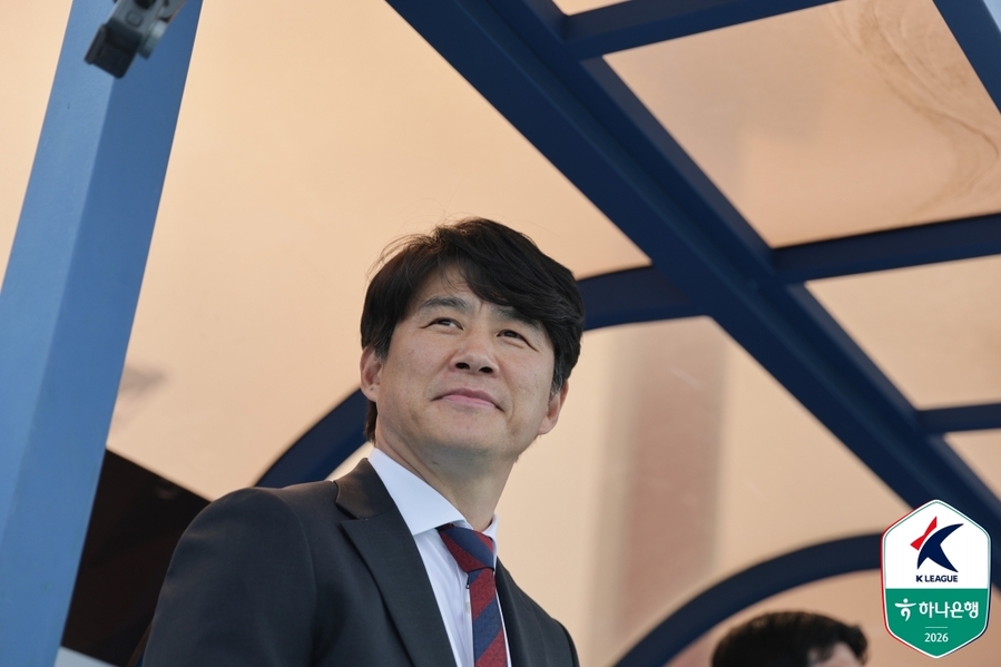 ▲ 박건하 감독이 이끄는 수원FC가 파죽의 4연승을 달렸다.ⓒ한국프로축구연맹 제공