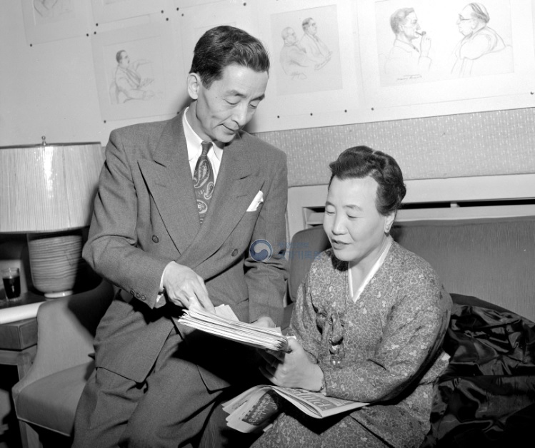 ▲ 이승만의 유엔외교에 앞장서 유엔회원국들을 설득한 임영신과 임병직.