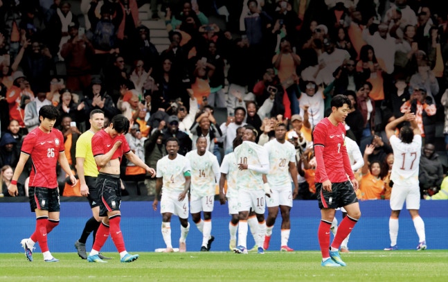 ▲ 손흥민, 황희찬 등 선수들은 코트디부아르전 대패에 사과했다.ⓒ연합뉴스 제공