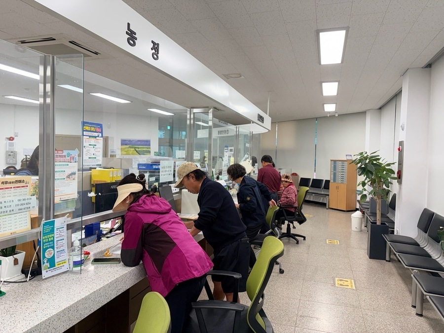 ▲ 영농철 농업인 지원사업ⓒ광주광역시 남구청 제공