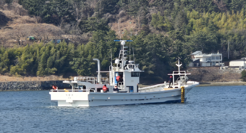 ▲ 전기복합추진 어선 '제물포호' ⓒ해양수산부