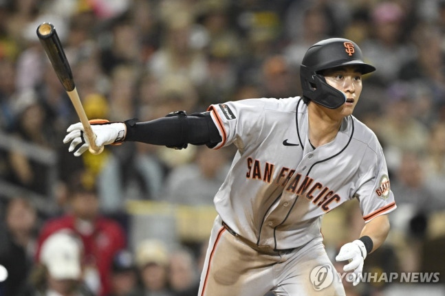 ▲ 샌프란시스코 이정후가 샌디에이고전에서 안타 3개를 몰아치는 활약을 펼쳤다.ⓒ연합뉴스 제공