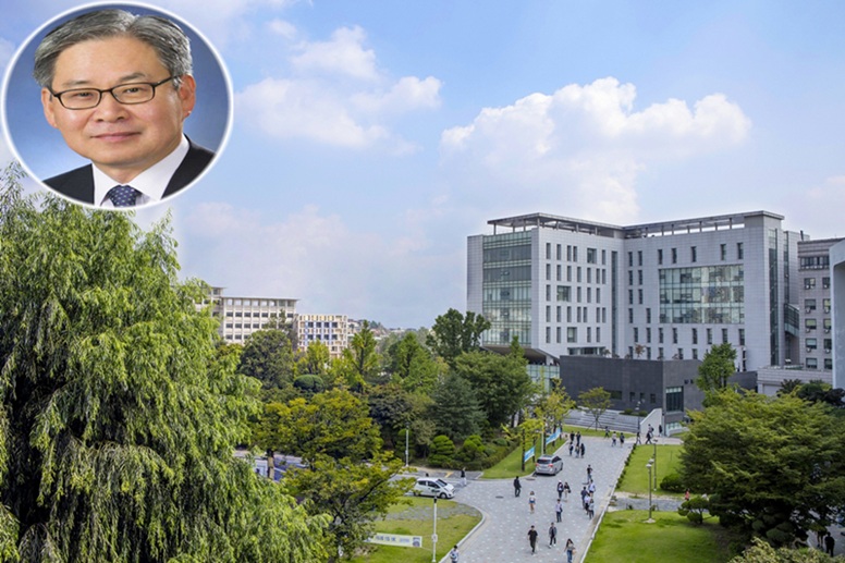 ▲ 사이버한국외국어대학교 전경. 좌측 상단은 문휘창 총장.ⓒ사이버한국외대