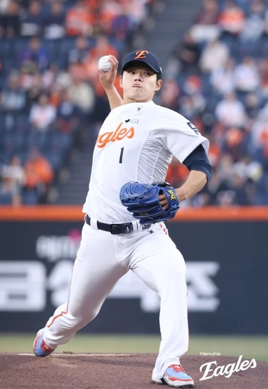 ▲ 한화 문동주가 선발로 나섰지만, 팀은 kt에 패배했다.ⓒ한화 이글스 제공