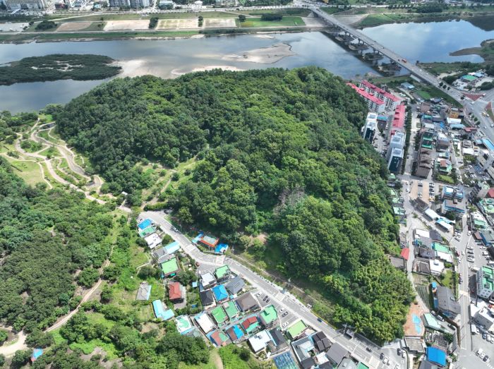 공주시, 공산성 동북 '옥녀봉' 발굴 착수…웅진왕도 구조 규명