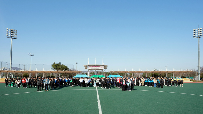 ▲ 양주시는 5일 제24회 양주시장배 등산대회와 제3회 양주시장기 축구대회 리그전을 개최했다 ⓒ양주시 제공