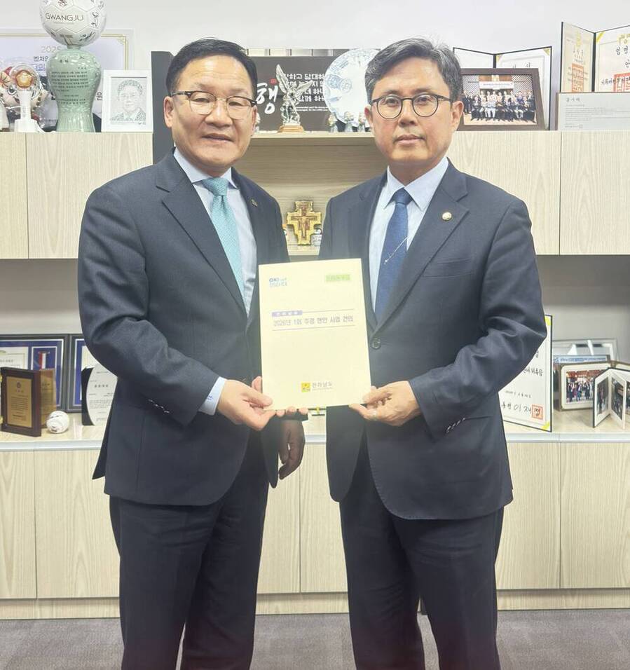 ▲ 강위원 부지사_안도걸 예결위원 면담ⓒ전라남도 제공