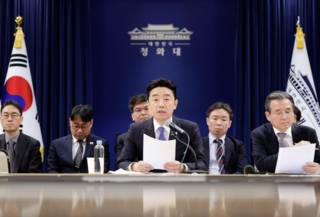 ▲ 강훈식 비서실장이 7일 청와대에서 열린 중동상황 관련 기자간담회에서 발언하고 있다. ⓒ뉴시스